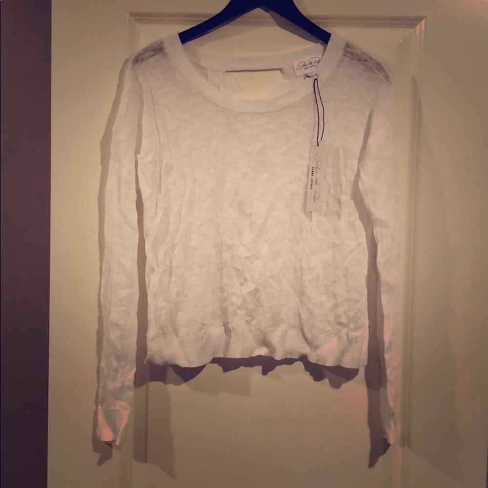 White cross cross back sweater